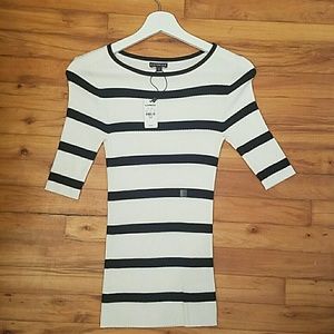 BRAND NEW NEVER WORN EXPRESS SWEATER